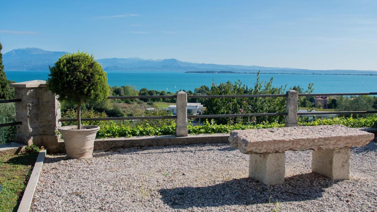 Castello Belvedere Apartments Desenzano del Garda Exterior foto