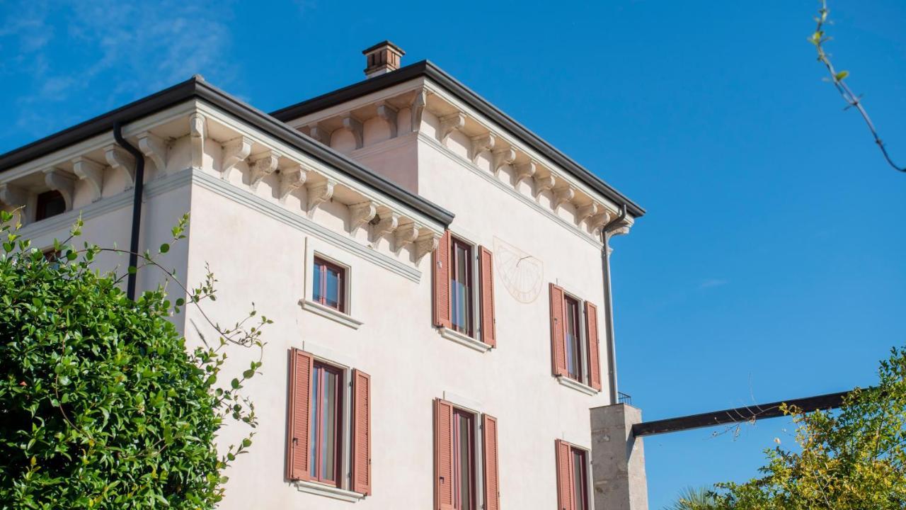 Castello Belvedere Apartments Desenzano del Garda Exterior foto
