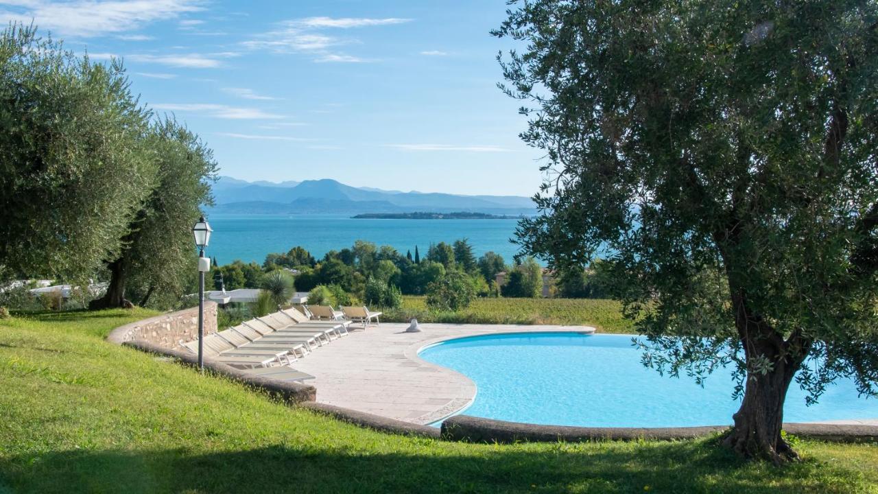 Castello Belvedere Apartments Desenzano del Garda Exterior foto
